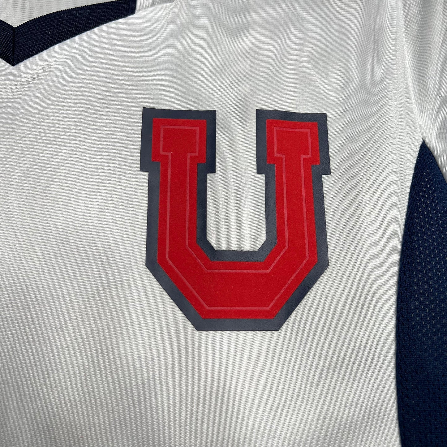 Camiseta Retro Universidad de Chile Visita 2003