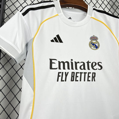 Kit Niño Real Madrid Local 25/26